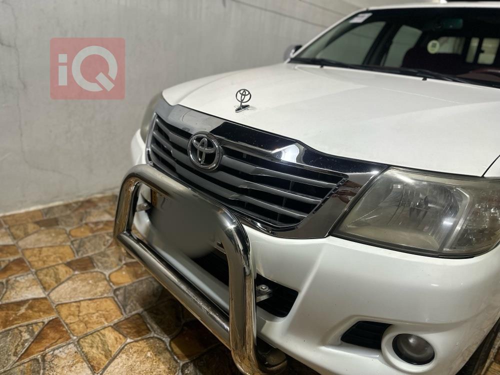 تۆیۆتا هایلۆکس